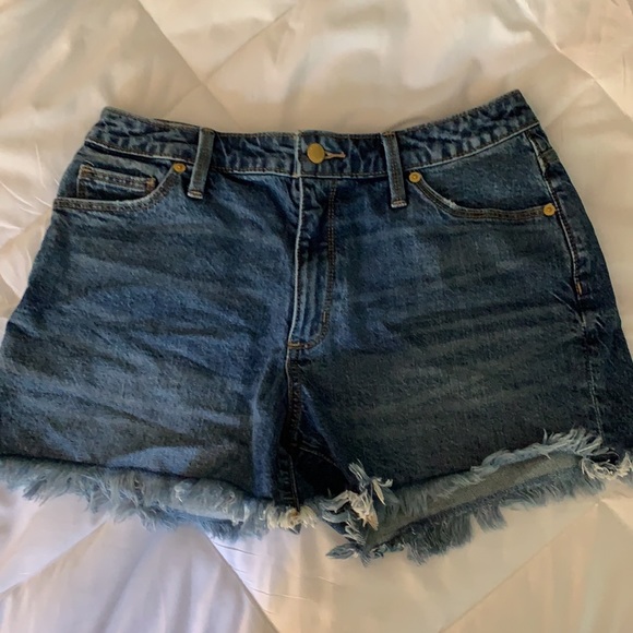 Universal Thread High Rise Shortie - Picture 2 of 5